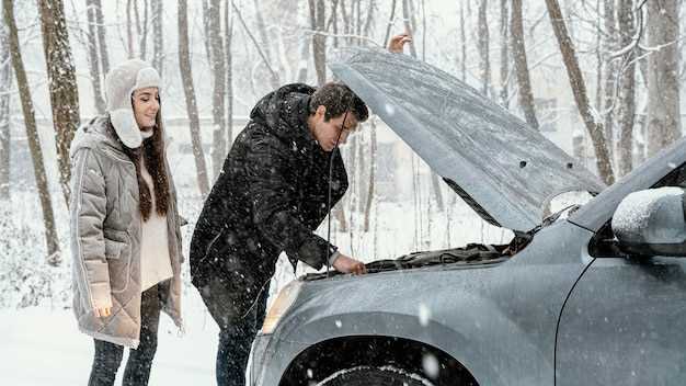 Проверка и ремонт механизма замка капота на Volvo XC90 2-го поколения