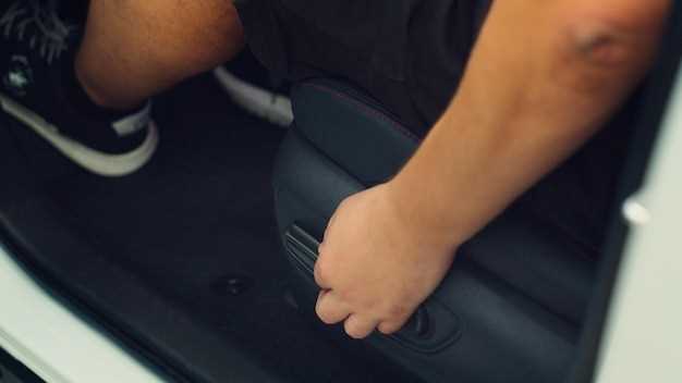 Настройка положения ручки в салоне