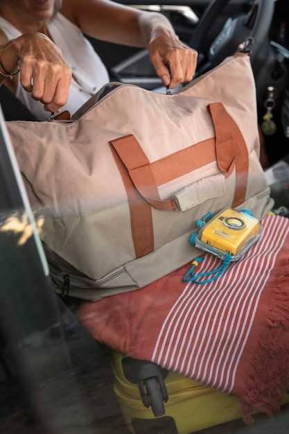 Процесс перетяжки дверных карт