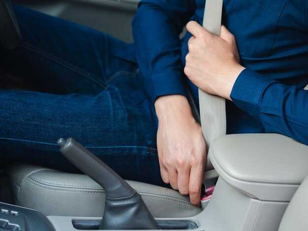 Регулировка свободного хода педали сцепления: как правильно выполнить