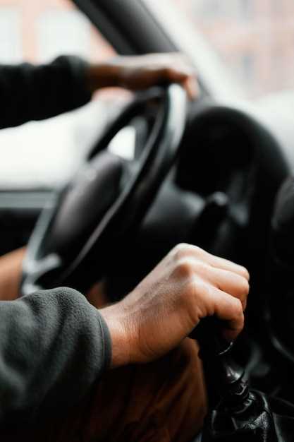 Проверка и доливка жидкости гидроусилителя руля